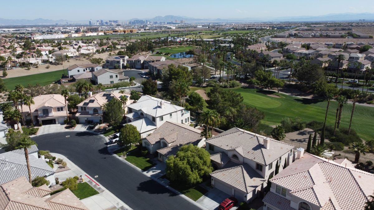 Local Rhodes Ranch Discover the Top 7 Compelling Reasons to Live in Rhodes Ranch